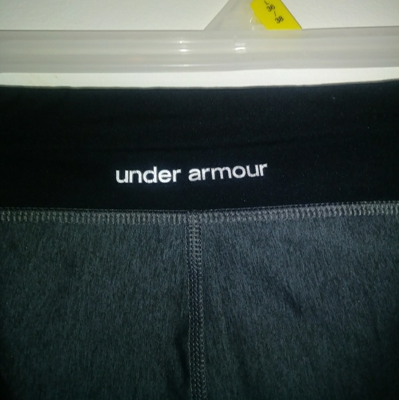 !Under Armour Leggings! - Picture 4 of 5